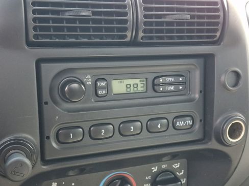 Used 2011 Ford Ranger XL RWD image 15