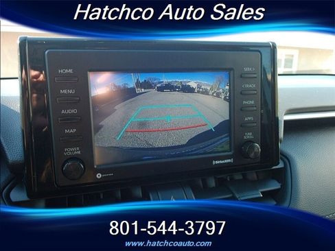 Used 2022 Toyota RAV4 LE image 15