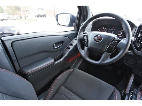 New 2026 Nissan Frontier Pro-X image 6