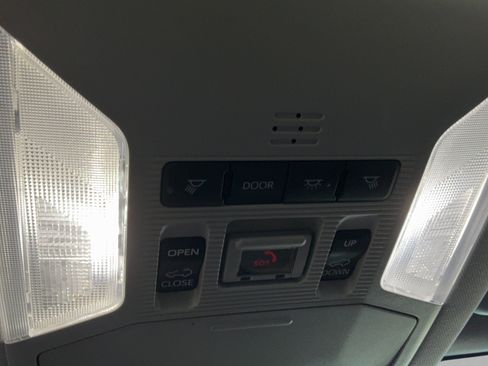 Certified 2025 Toyota RAV4 XLE w/ Convenience Package FWD image 18