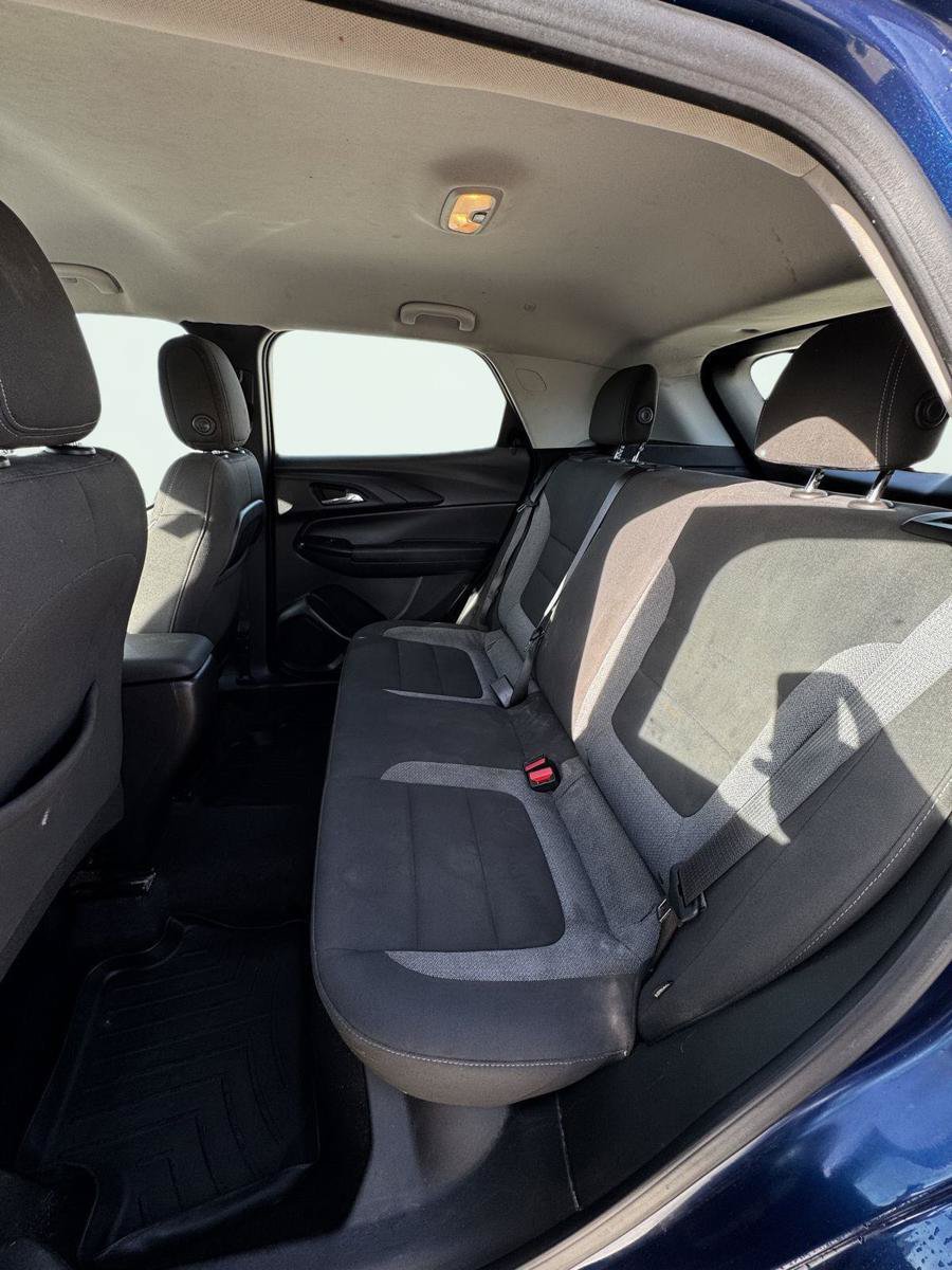 Used 2022 Chevrolet TrailBlazer LS AWD/4WD image 22