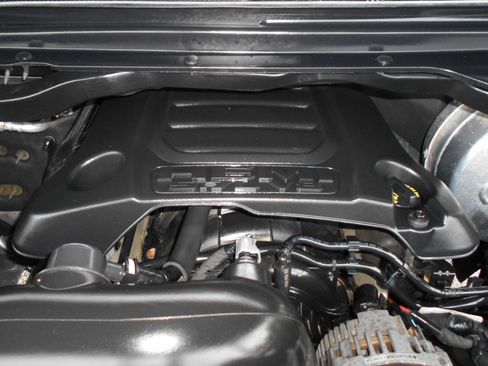 Certified 2019 RAM 1500 Big Horn AWD/4WD image 5