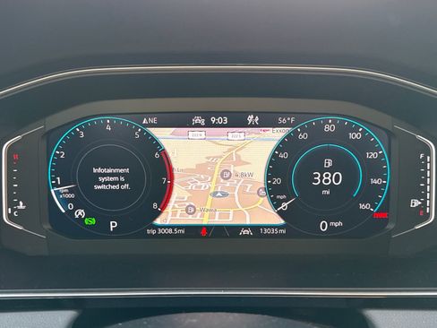 Used 2025 Volkswagen Jetta SEL image 16