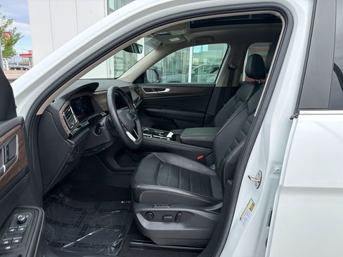 Certified 2024 Volkswagen Atlas SEL image 11