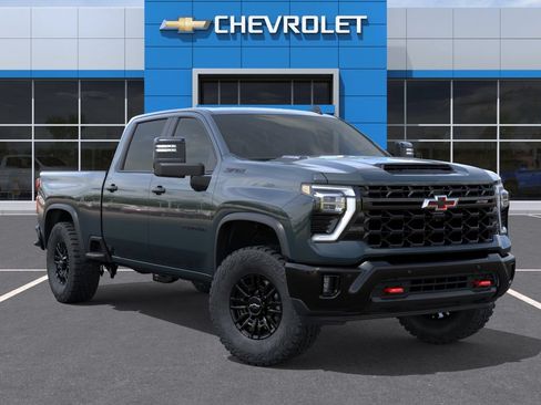 New 2026 Chevrolet Silverado 2500 ZR2 w/ LPO, Dark Essentials Package AWD/4WD image 7