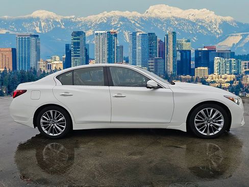 Used 2022 INFINITI Q50 Luxe w/ Cargo Package image 8