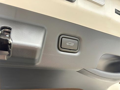 New 2025 Hyundai Ioniq 5 XRT image 18