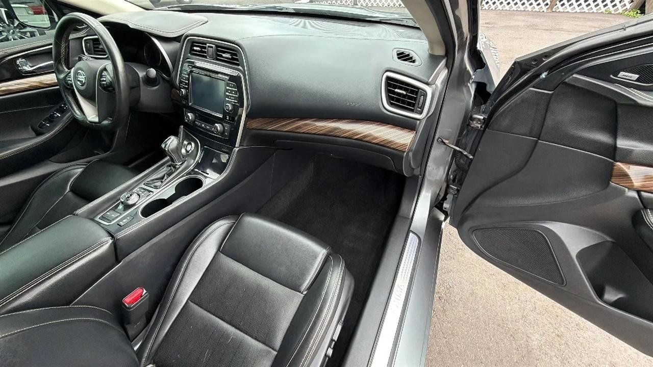 Used 2018 Nissan Maxima 3.5 SL FWD image 29