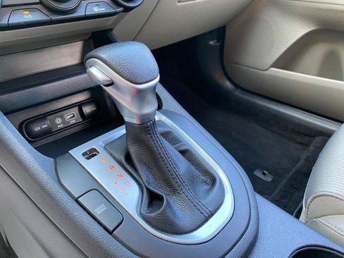 Used 2020 Kia Forte LXS FWD image 64