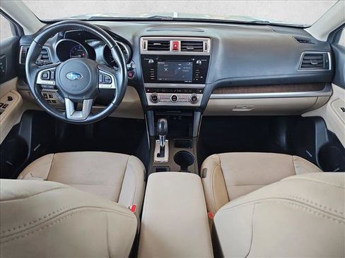 Used 2017 Subaru Outback 2.5i Limited AWD/4WD image 19