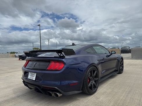 Used 2020 Ford Mustang Shelby GT500 w/ Carbon Fiber Track Pack image 3