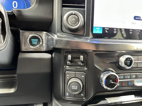 New 2025 Ford F250 Lariat w/ Lariat Ultimate Package image 26