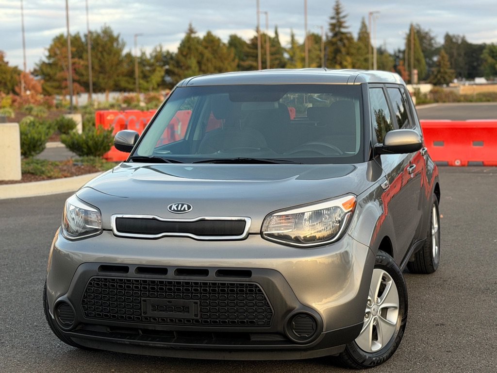 Used 2016 Kia Soul w/ Convenience Package FWD image 1