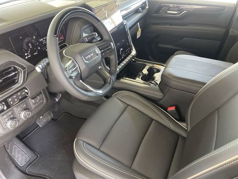 New 2026 GMC Yukon Elevation AWD/4WD image 10