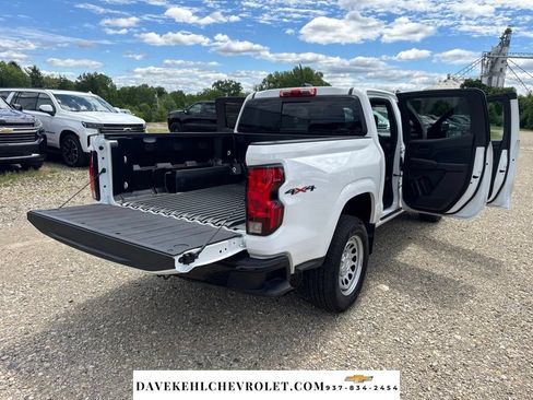 Used 2026 Chevrolet Colorado W/T AWD/4WD image 47