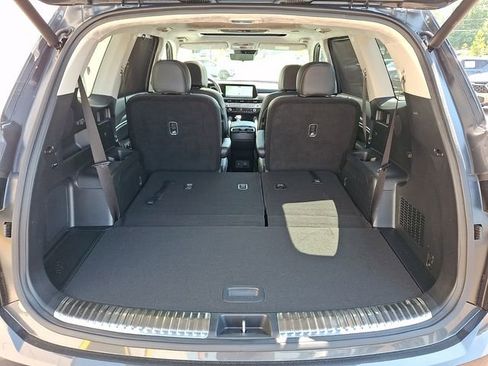 Used 2024 Kia Telluride SX Prestige w/ Towing Package AWD/4WD image 27