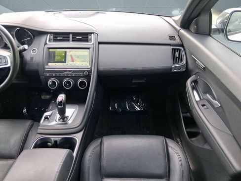 Used 2020 Jaguar E-PACE image 29
