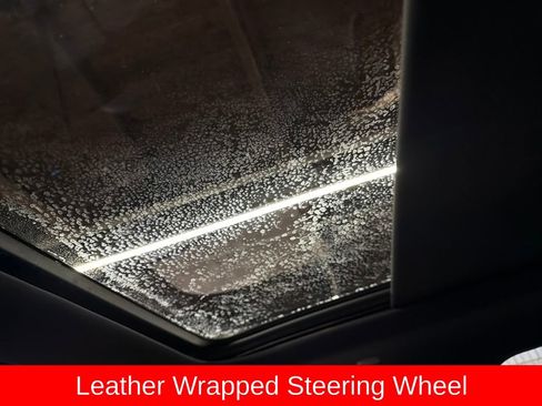 Used 2023 Jeep Grand Cherokee Overland w/ Advanced Protech Group III image 25