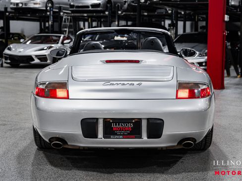 Used 2000 Porsche 911 Carrera 4 image 4