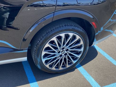 Certified 2026 Hyundai Palisade Calligraphy AWD/4WD image 26