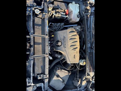 Used 2004 Buick Le Sabre Custom image 9