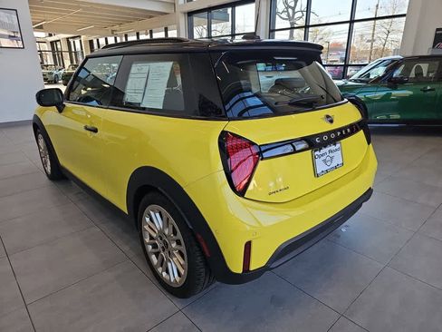 Certified 2025 MINI Cooper S FWD image 8