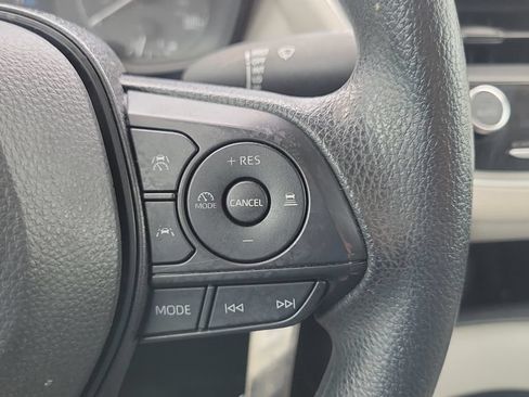 Used 2024 Toyota Corolla LE FWD image 20