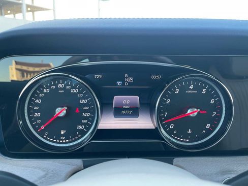 Used 2018 Mercedes-Benz E 400 Coupe image 6