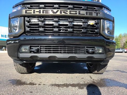 Used 2022 Chevrolet Silverado 2500 Custom w/ Custom Value Package AWD/4WD image 26