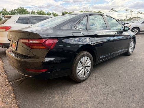 Used 2019 Volkswagen Jetta S FWD image 4