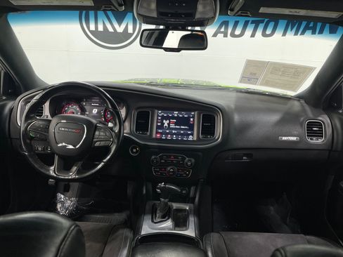 Used 2019 Dodge Charger Scat Pack w/ Daytona Edition Group RWD image 16