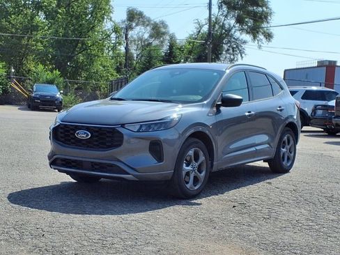 Certified 2024 Ford Escape ST-Line w/ Tech Pack #1 AWD/4WD image 1