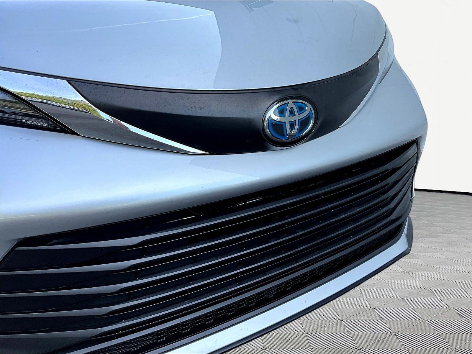 Used 2021 Toyota Sienna LE FWD image 33
