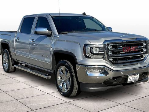 Used 2017 GMC Sierra 1500 SLT image 2