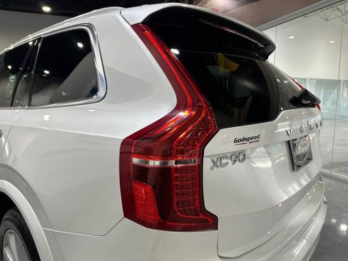 Used 2017 Volvo XC90 T6 Inscription w/ Vision Package AWD/4WD image 36