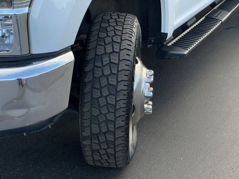 Used 2020 Ford F350 XLT image 32