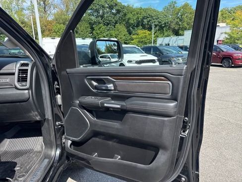 Certified 2022 RAM 1500 Laramie image 31