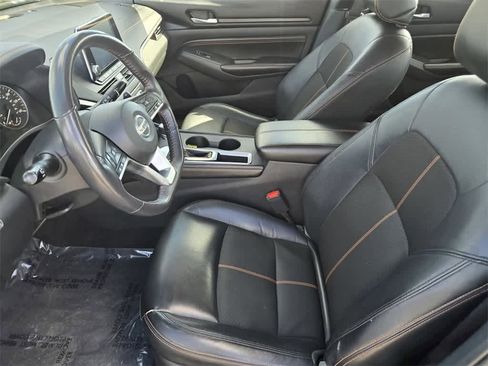 Used 2022 Nissan Altima 2.5 SR image 16