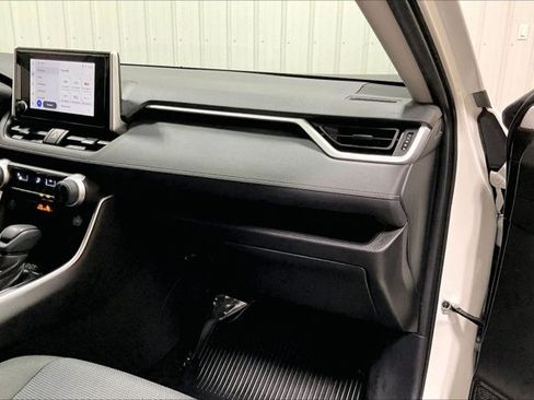 Certified 2025 Toyota RAV4 LE AWD/4WD image 17