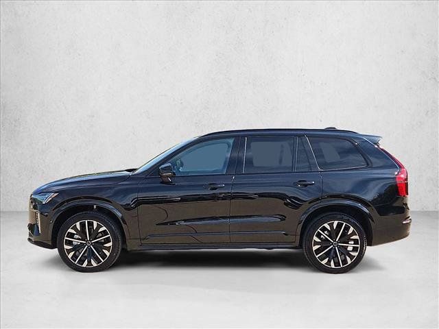 Used 2026 Volvo XC90 B6 Ultra w/ Protection Package AWD/4WD image 9