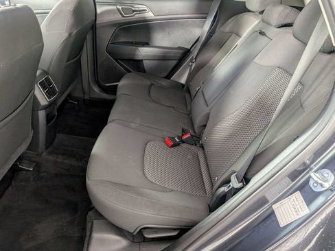 Used 2024 Kia Sportage LX FWD image 24