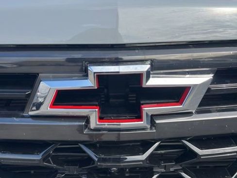 Used 2024 Chevrolet Silverado 1500 ZR2 w/ Technology Package AWD/4WD image 15