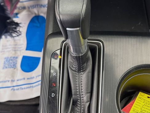 Used 2024 Honda Civic Sport image 19