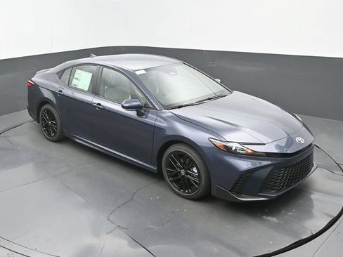 New 2026 Toyota Camry SE FWD image 27