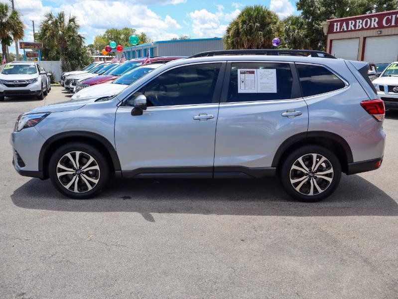Used 2022 Subaru Forester Limited AWD/4WD image 2