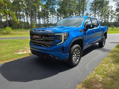 Used 2022 GMC Sierra 1500 AT4 w/ AT4 Premium Package