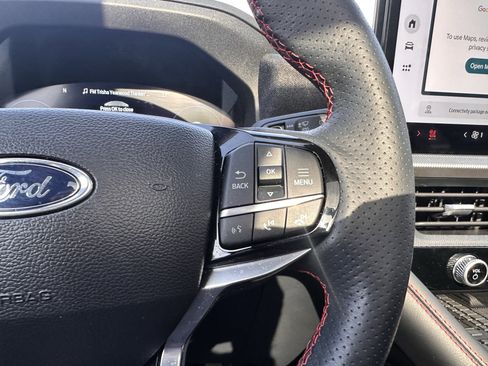 Used 2025 Ford Explorer ST image 13