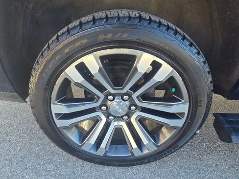 Used 2018 GMC Yukon XL Denali w/ Denali Ultimate Package image 14