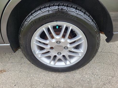 Used 2007 Ford Focus SE image 28