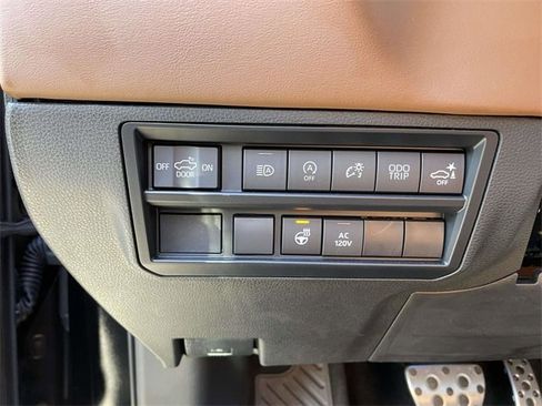 Used 2023 Toyota Tundra 1794 Edition image 20